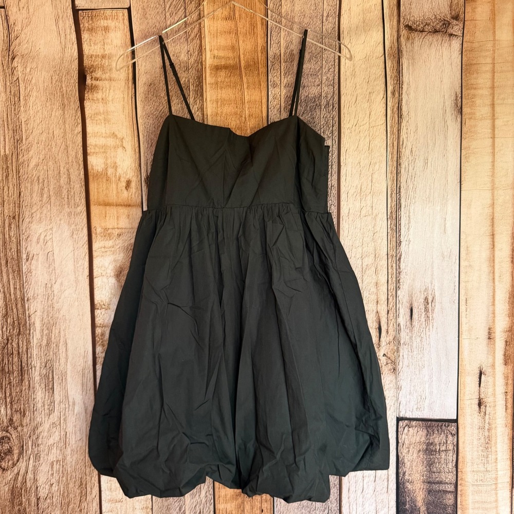 Sunday Best Aritzia Elio Dress Puff Mini‎ Black Bubble Hem Babydoll Size Large
